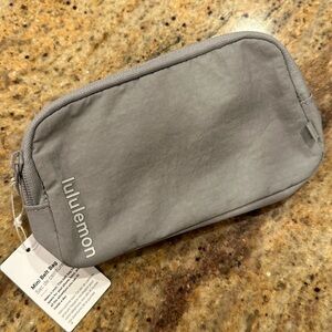 Lululemon Mini Beltbag Rhino Vapor Gray